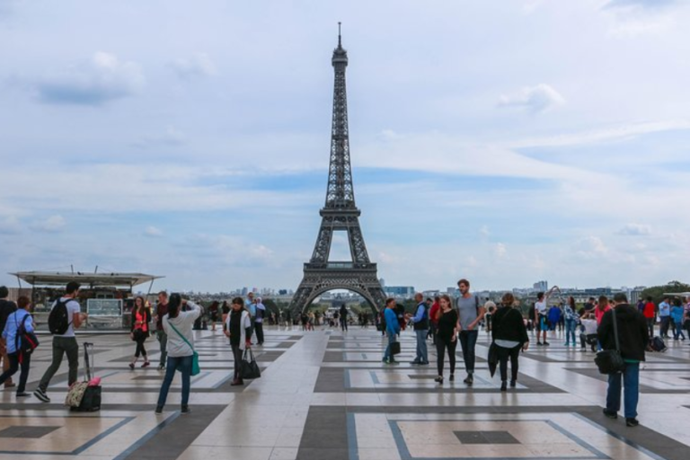 Eiffel Tower Accessibility: A Guide For Senior Travelers